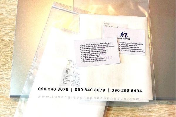Kiểm nghiệm chất lượng vải không dệt kháng khuẩn nhập khẩu (Ảnh HOÀN NGUYÊN) Kiểm nghiệm chất lượng vải không dệt kháng khuẩn nhập khẩu (Ảnh HOÀN NGUYÊN)